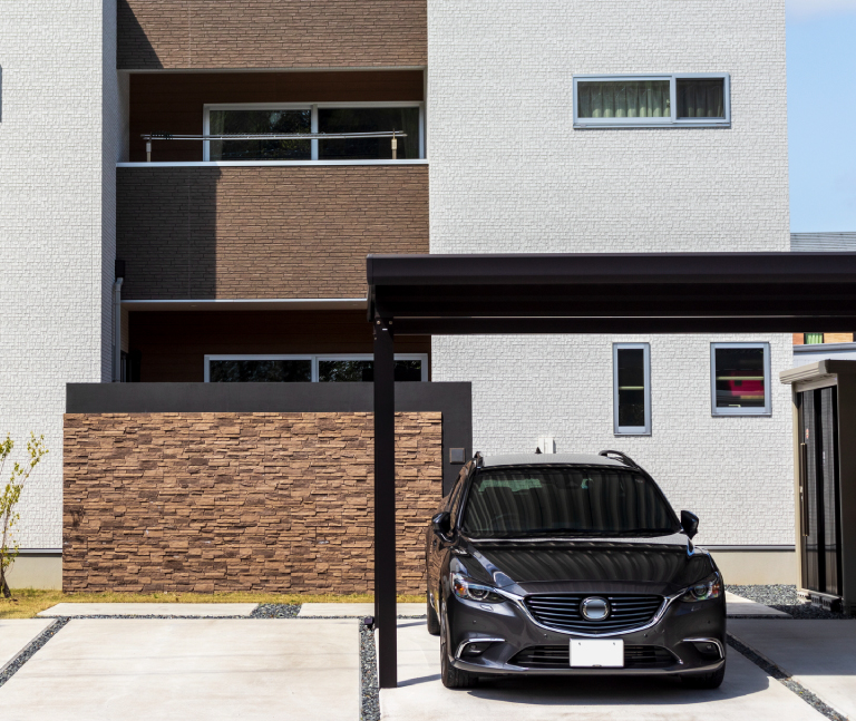 カーポート・ガレージ